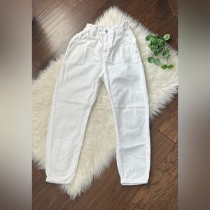 Zara White High-Waisted Jeans, Elastic Waist, Size 2